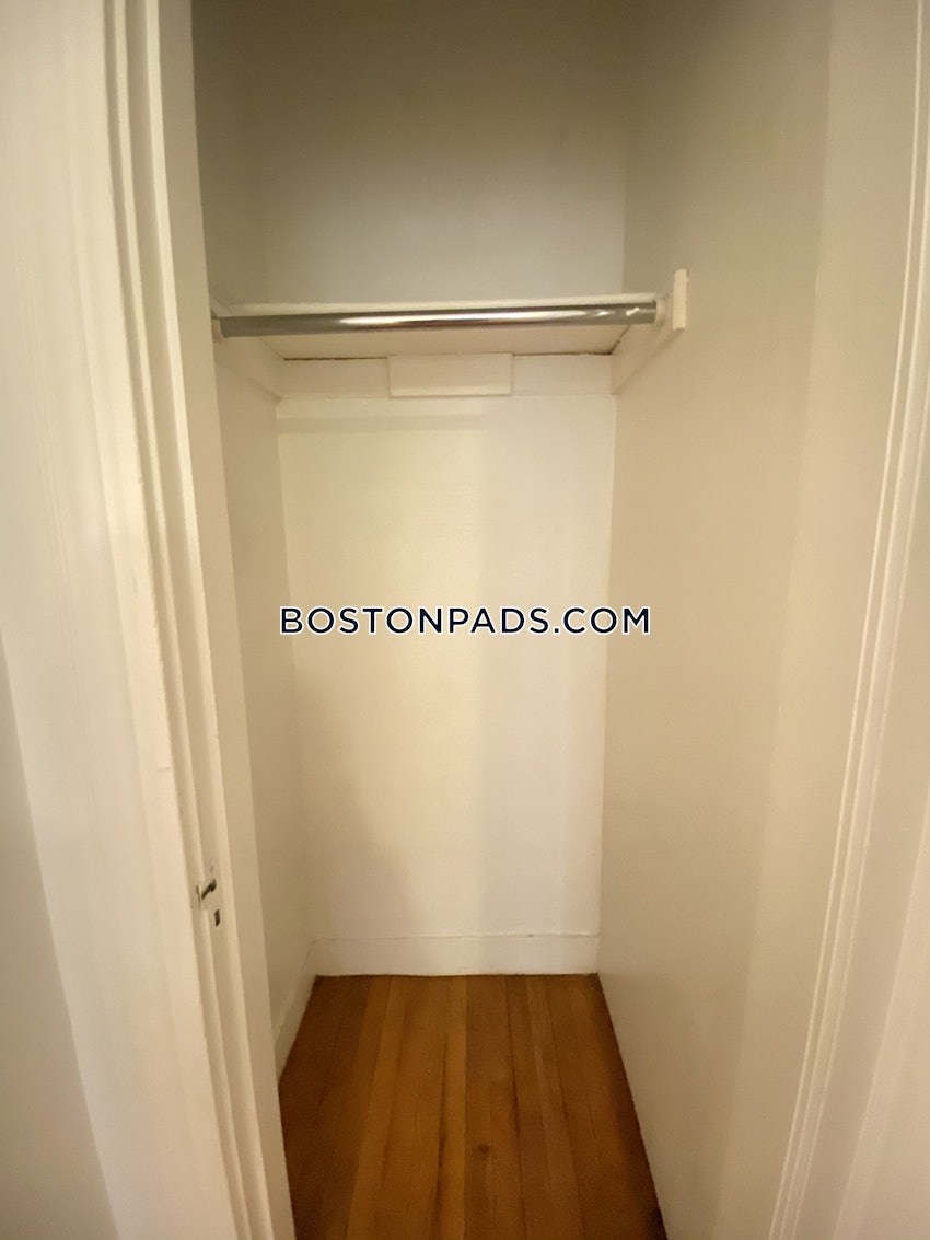 BOSTON - FENWAY/KENMORE - 1 Bed, 1 Bath - Image 2