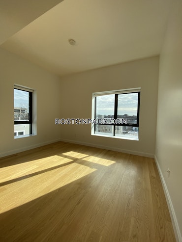 Boston - 2 Beds, 2 Baths