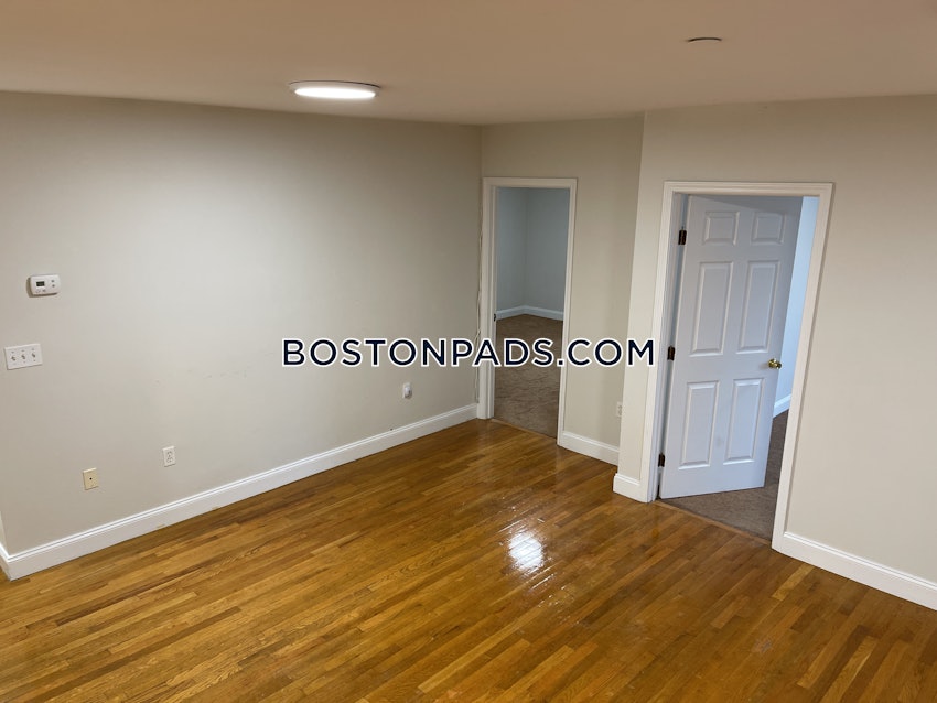 BOSTON - SOUTH BOSTON - WEST SIDE - 3 Beds, 1 Bath - Image 29