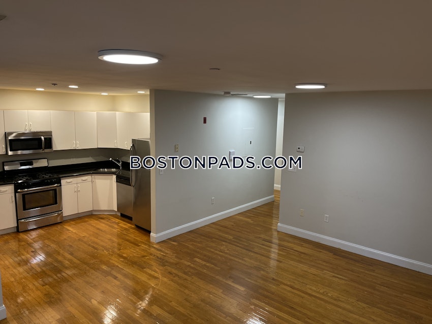 BOSTON - SOUTH BOSTON - WEST SIDE - 3 Beds, 1 Bath - Image 27