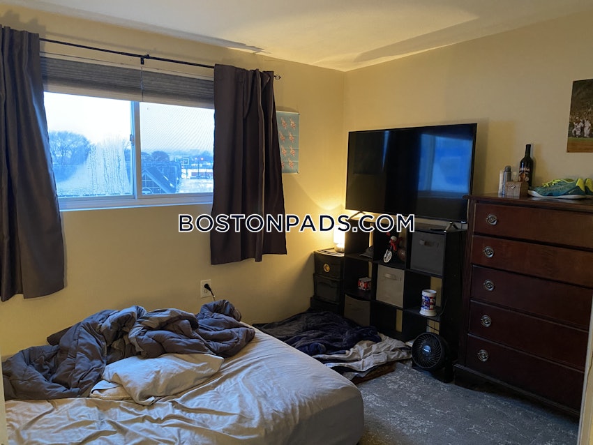 BOSTON - SOUTH BOSTON - ANDREW SQUARE - 2 Beds, 1 Bath - Image 9