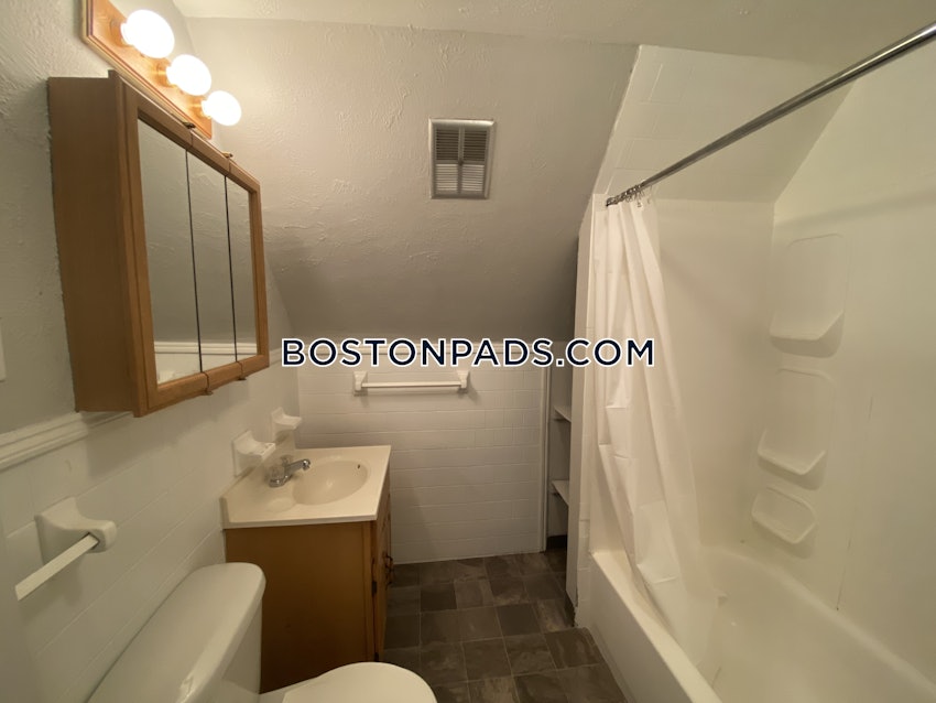 BOSTON - BRIGHTON - CLEVELAND CIRCLE - 3 Beds, 1 Bath - Image 6