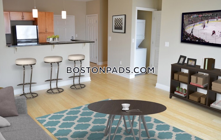 West Broadway, Boston