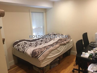 Boston - 4 Beds, 2 Baths