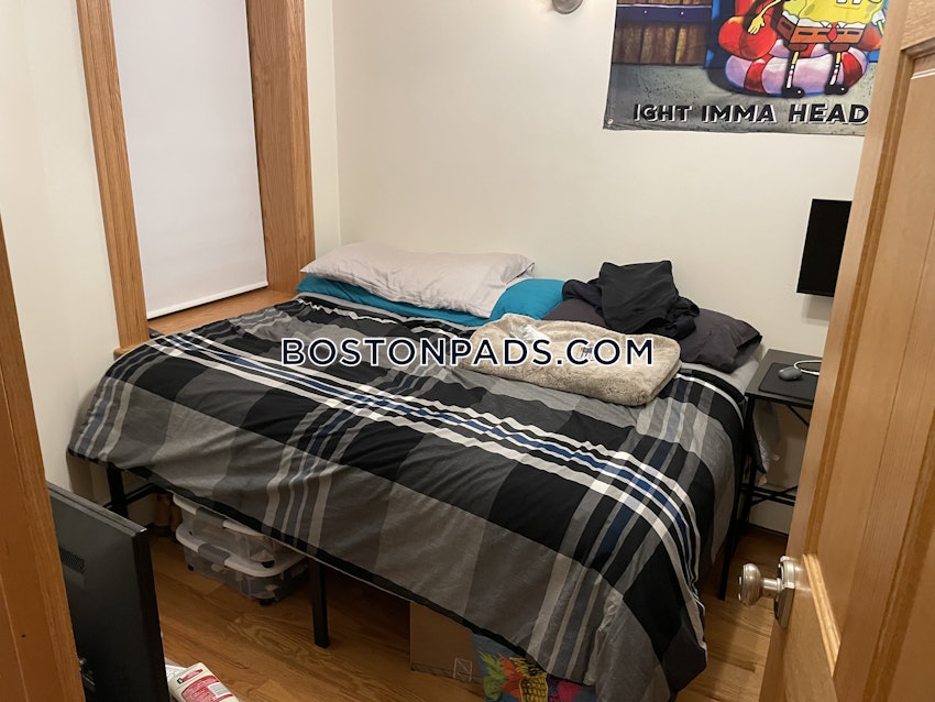 BOSTON - BEACON HILL - 2 Beds, 1 Bath - Image 1