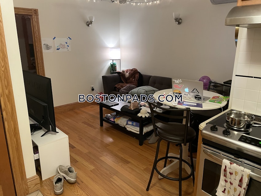 BOSTON - BEACON HILL - 2 Beds, 1 Bath - Image 8