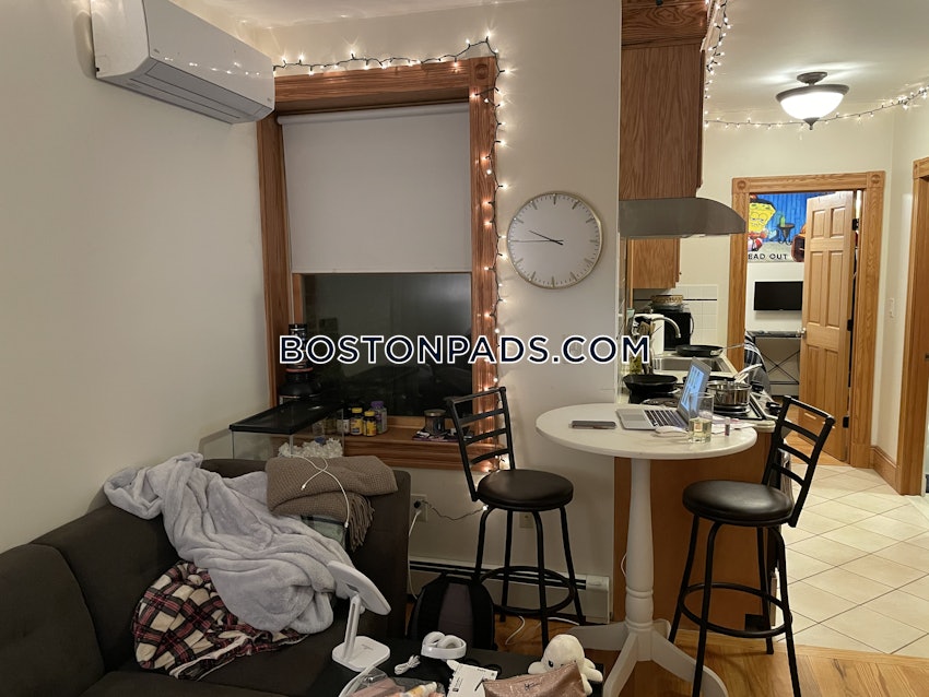 BOSTON - BEACON HILL - 2 Beds, 1 Bath - Image 13