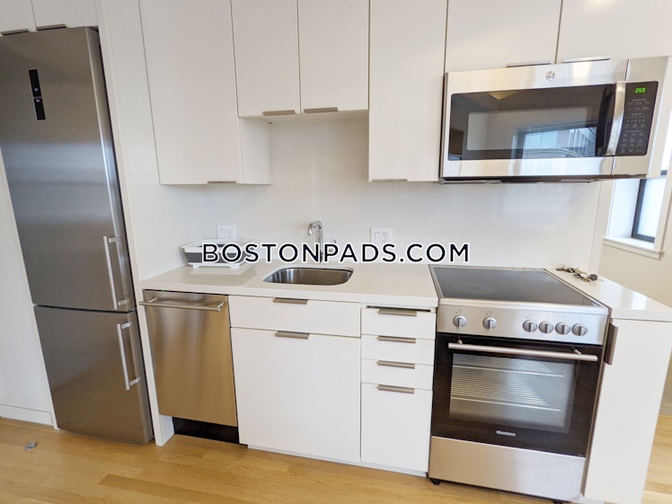 Mount Auburn St., Cambridge