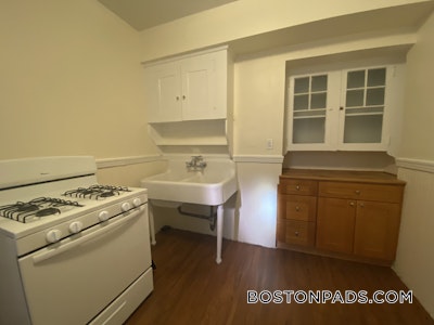 Cambridge Apartment for rent 2 Bedrooms 1 Bath  Central Square/cambridgeport - $2,600 50% Fee