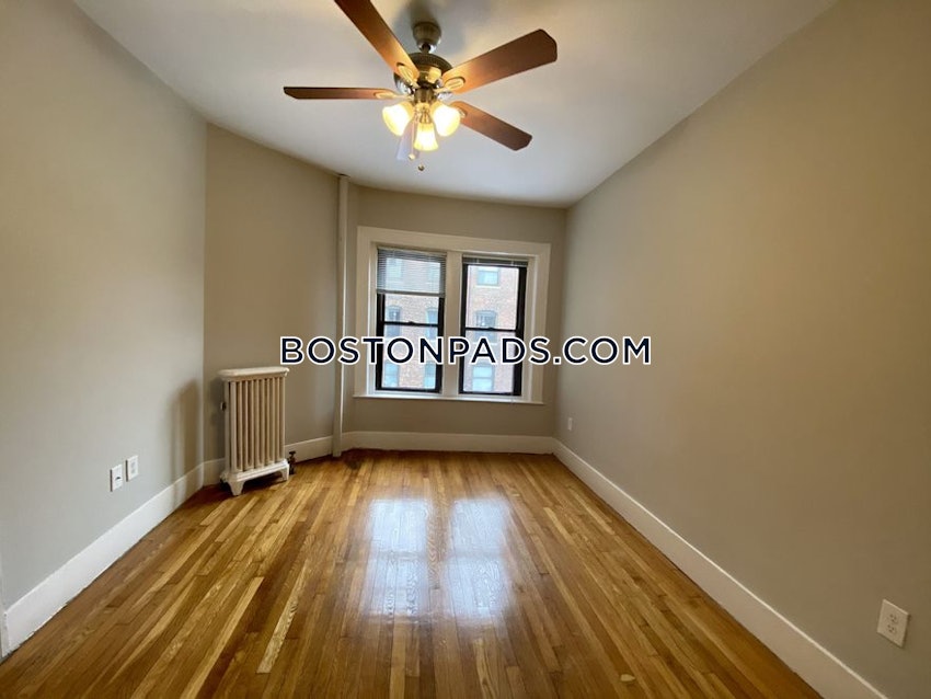 BROOKLINE- COOLIDGE CORNER - Studio , 1 Bath - Image 5