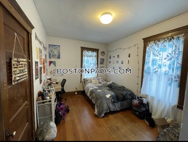 Boston - 3 Beds, 1 Baths