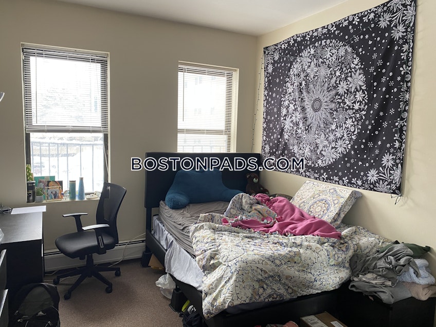 Boston - $4,650+ /month
