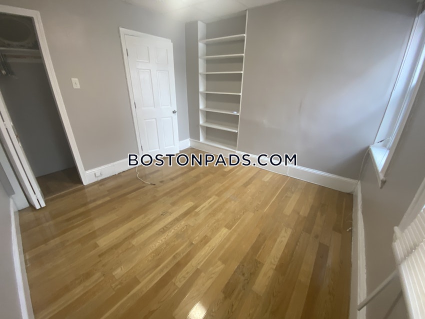 BOSTON - NORTH END - 1 Bed, 1 Bath - Image 12