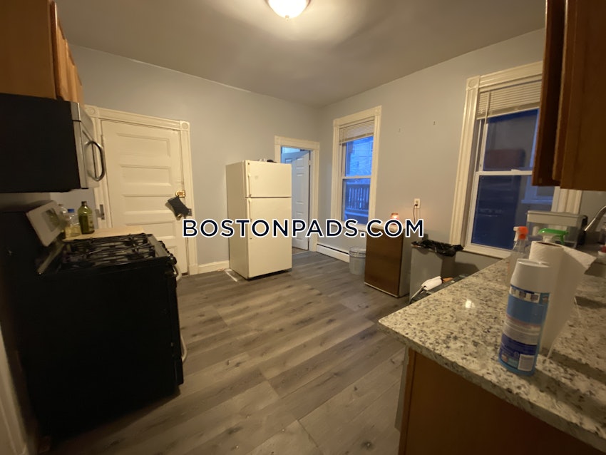 BOSTON - MISSION HILL - 4 Beds, 2 Baths - Image 55