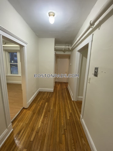 Boston - 2 Beds, 1 Baths