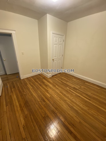 Boston - 2 Beds, 1 Baths