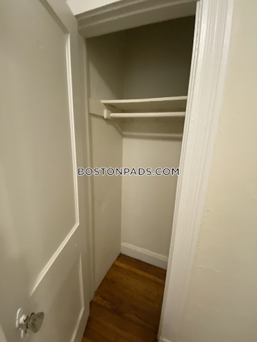 Boston - 1 Beds, 1 Baths