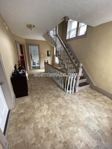 Boston - 1 Beds, 1 Baths