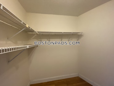 Boston - 2 Beds, 2 Baths