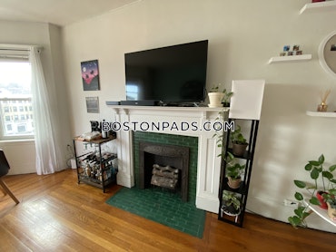 Boston - 3 Beds, 1 Baths