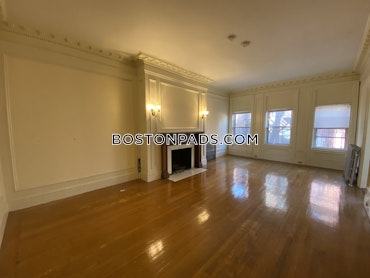 Boston - 0 Beds, 1 Baths