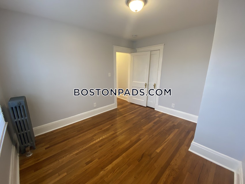 LYNN - 1 Bed, 1 Bath - Image 11