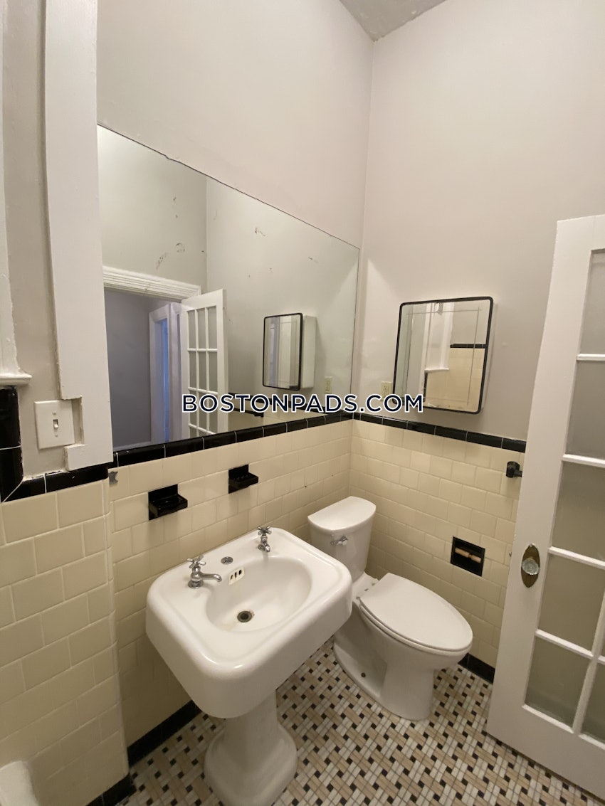 BROOKLINE- COOLIDGE CORNER - 1 Bed, 1 Bath - Image 28