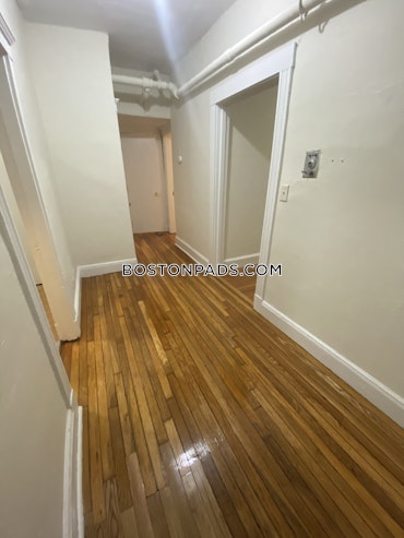 Boston - 2 Beds, 1 Baths