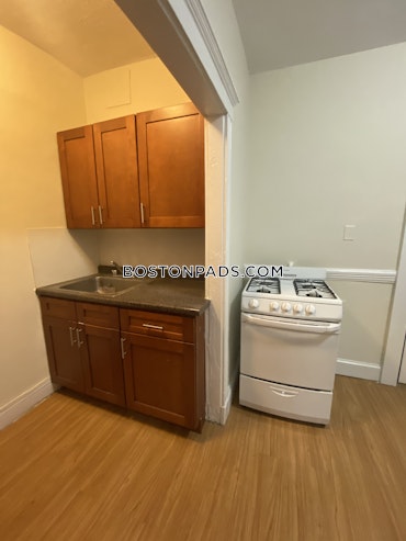 Boston - 2 Beds, 1 Baths