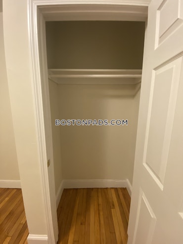 Boston - 2 Beds, 1 Baths