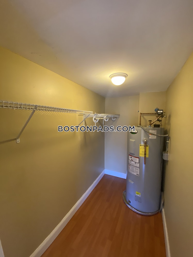 Brainerd Rd., Boston