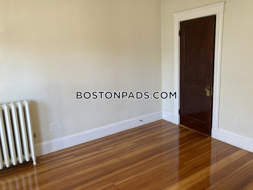 Somerville - $4,200+ /month