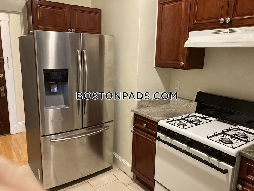 Somerville - $4,200+ /month