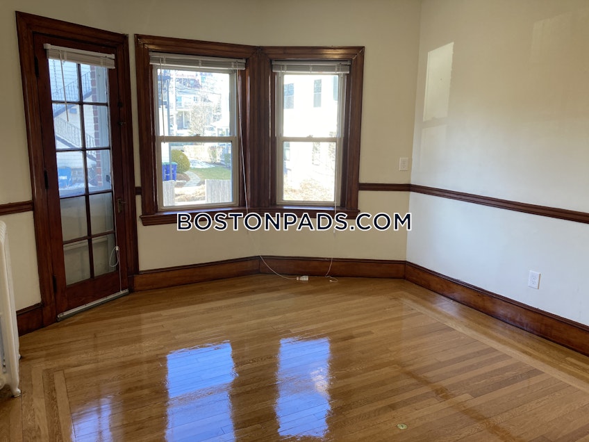 Somerville - $4,200+ /month