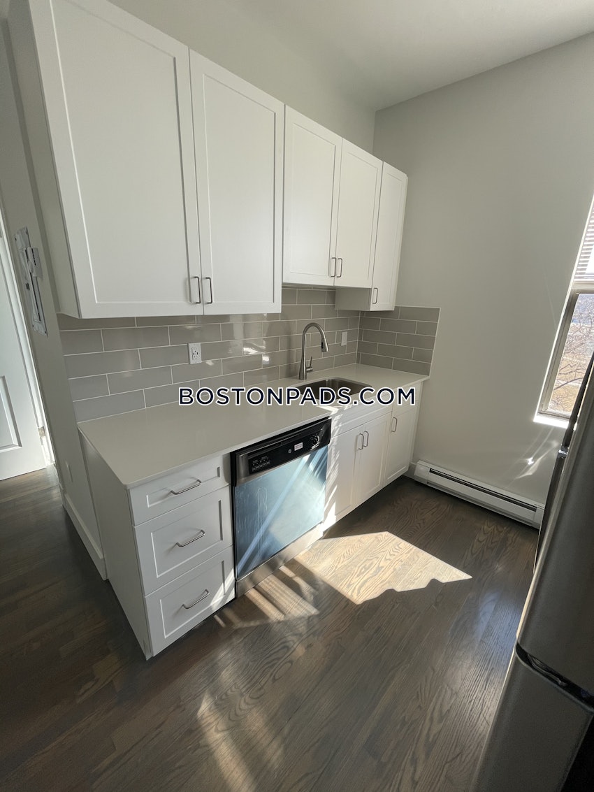 BOSTON - FENWAY/KENMORE - 1 Bed, 1 Bath - Image 15