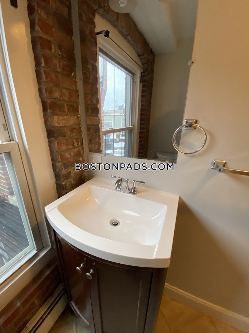 BOSTON - NORTH END - 4 Beds, 2 Baths - Image 63