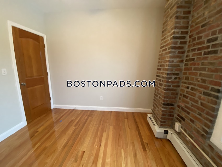 BOSTON - NORTH END - 4 Beds, 2 Baths - Image 28
