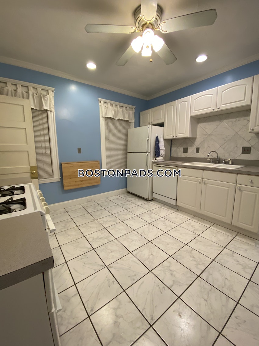 BOSTON - BRIGHTON - OAK SQUARE - 3 Beds, 1 Bath - Image 2