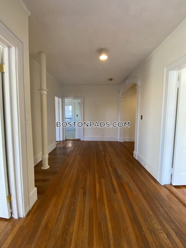 Boston - 3 Beds, 1 Baths