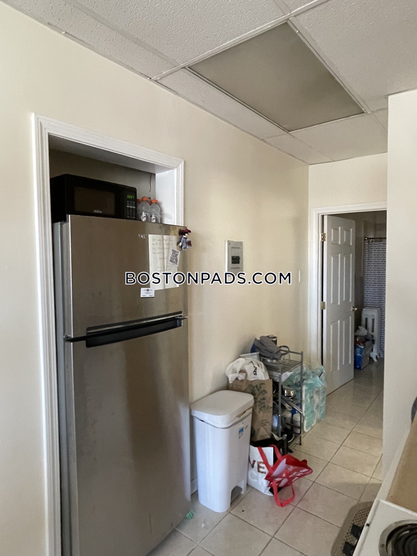 Boston - $4,400+ /month