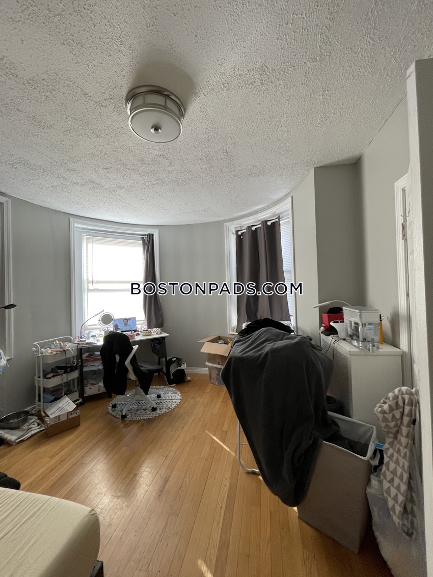 BOSTON - FENWAY/KENMORE - 2 Beds, 1 Bath - Image 18