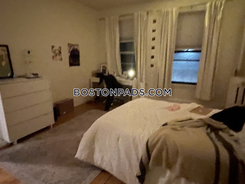 BOSTON - ALLSTON - 3 Beds, 1 Bath - Image 6