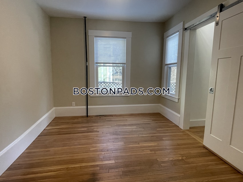 CAMBRIDGE - HARVARD SQUARE - 4 Beds, 2 Baths - Image 64