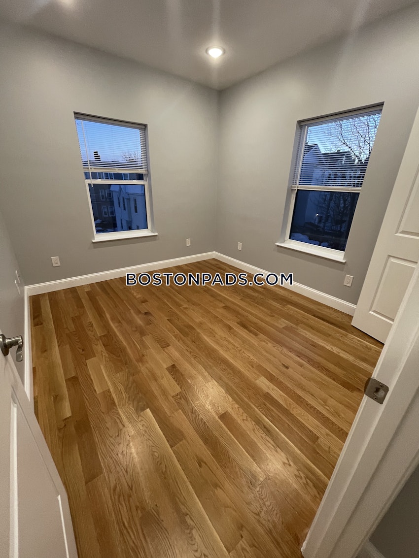 BOSTON - ROXBURY - 3 Beds, 2 Baths - Image 16