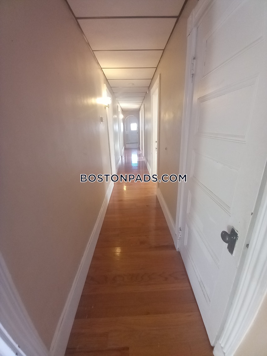 BROOKLINE- BROOKLINE VILLAGE - 4 Beds, 2 Baths - Image 15