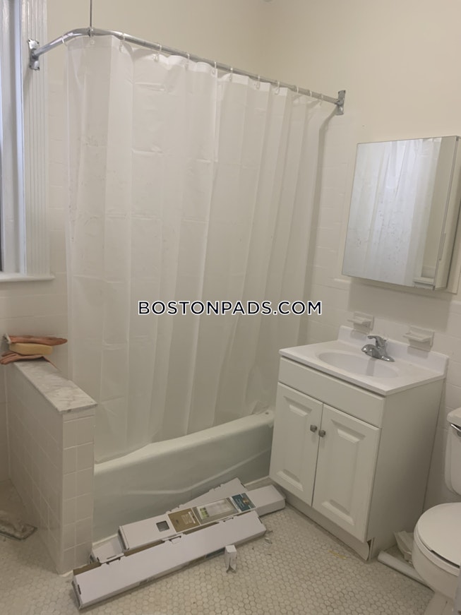 Brookline - $3,700+ /mo