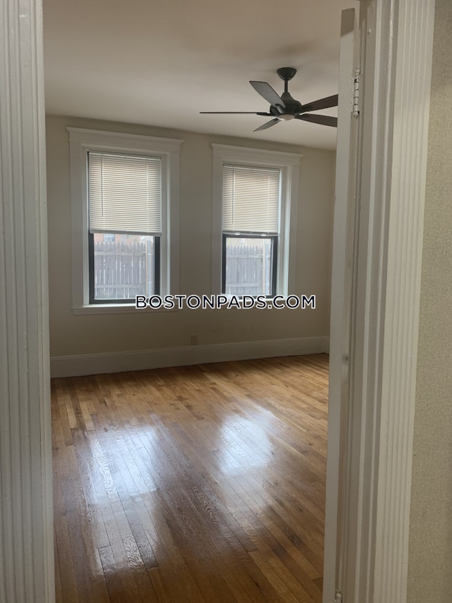 Brookline - $3,700+ /mo