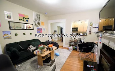 Boston - 4 Beds, 1 Baths