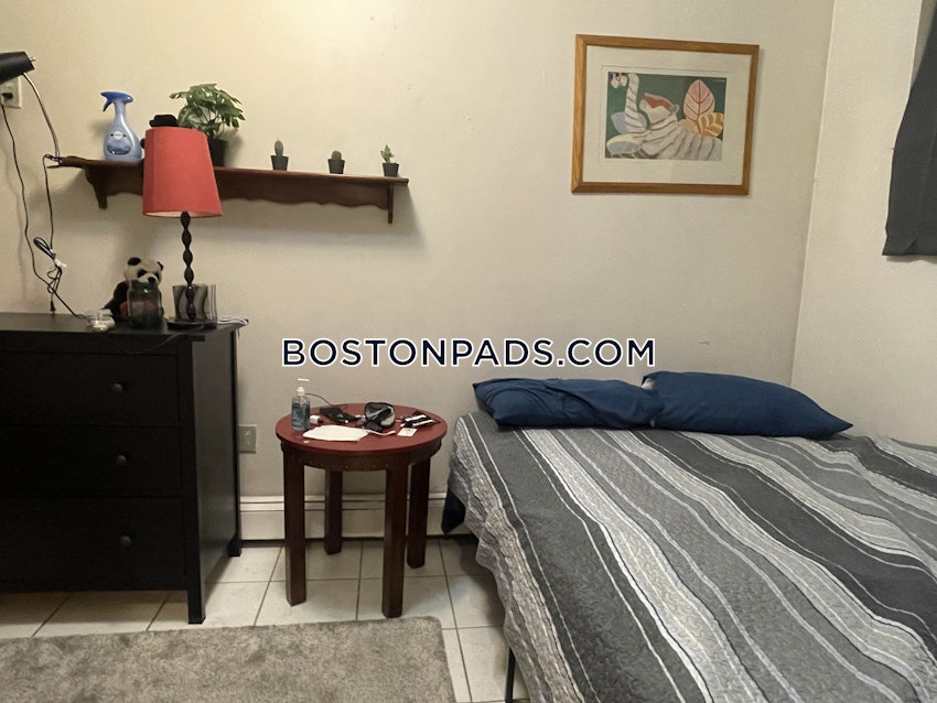 BOSTON - BRIGHTON - BOSTON COLLEGE - 2 Beds, 2 Baths - Image 2