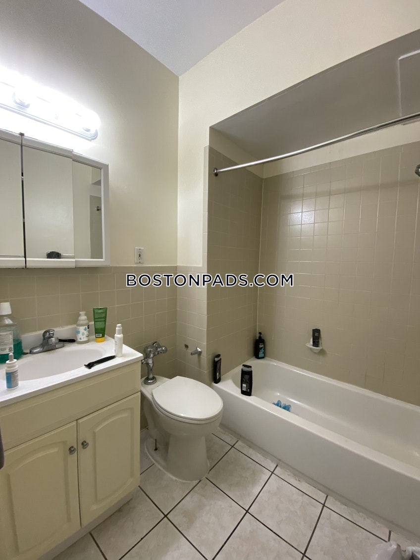 Boston - $2,450+ /month